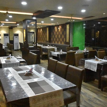 Hotel Daftari Palace Kishanganj Luaran gambar