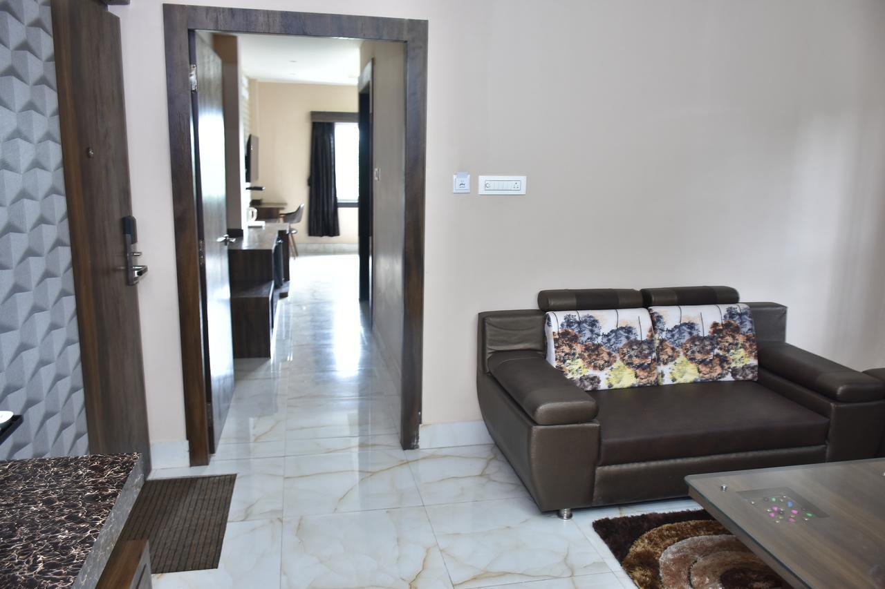 Hotel Daftari Palace Kishanganj Luaran gambar